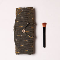 Brush Wrap Pouch