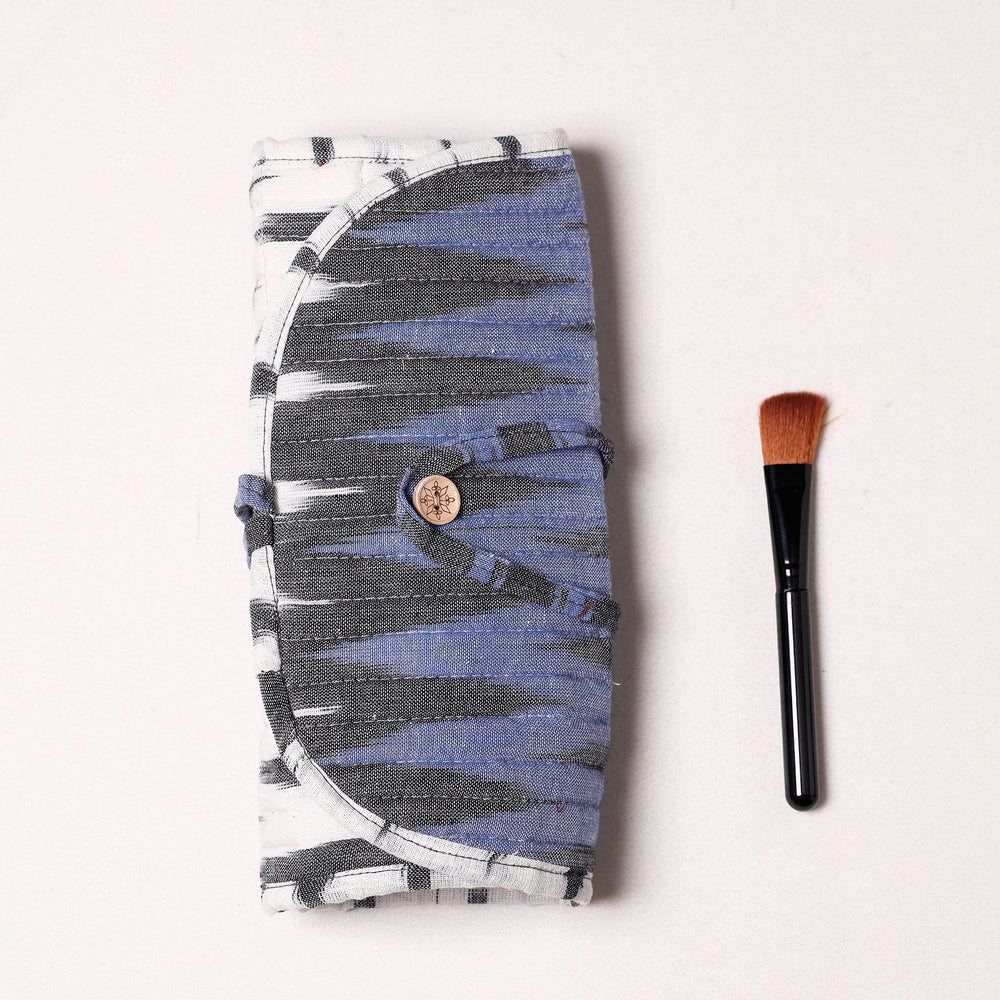 brush wrap pouch 