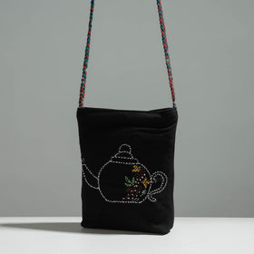 Buy Gamcha Fabric Hand Embroidered Cotton Sling Bag Online at iTokri.com