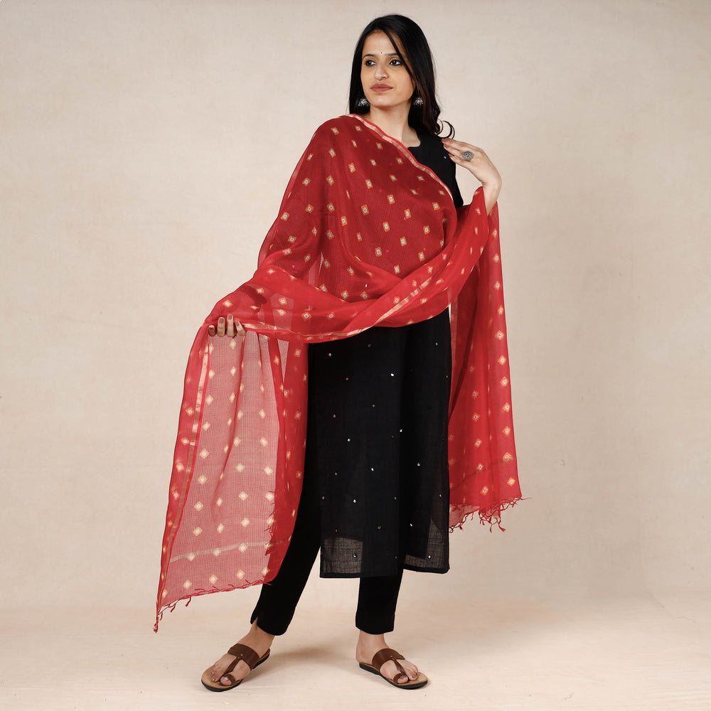 bandhani dupatta