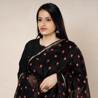 bandhani dupatta