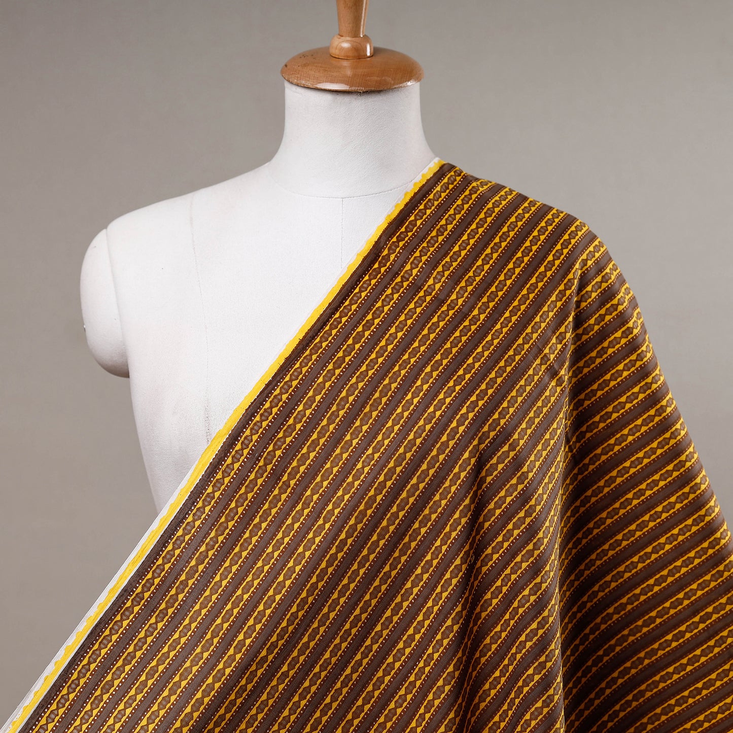 Multicolor - Yellow Brown Chain-Patterned Cotton Sanganeri Print Fabric