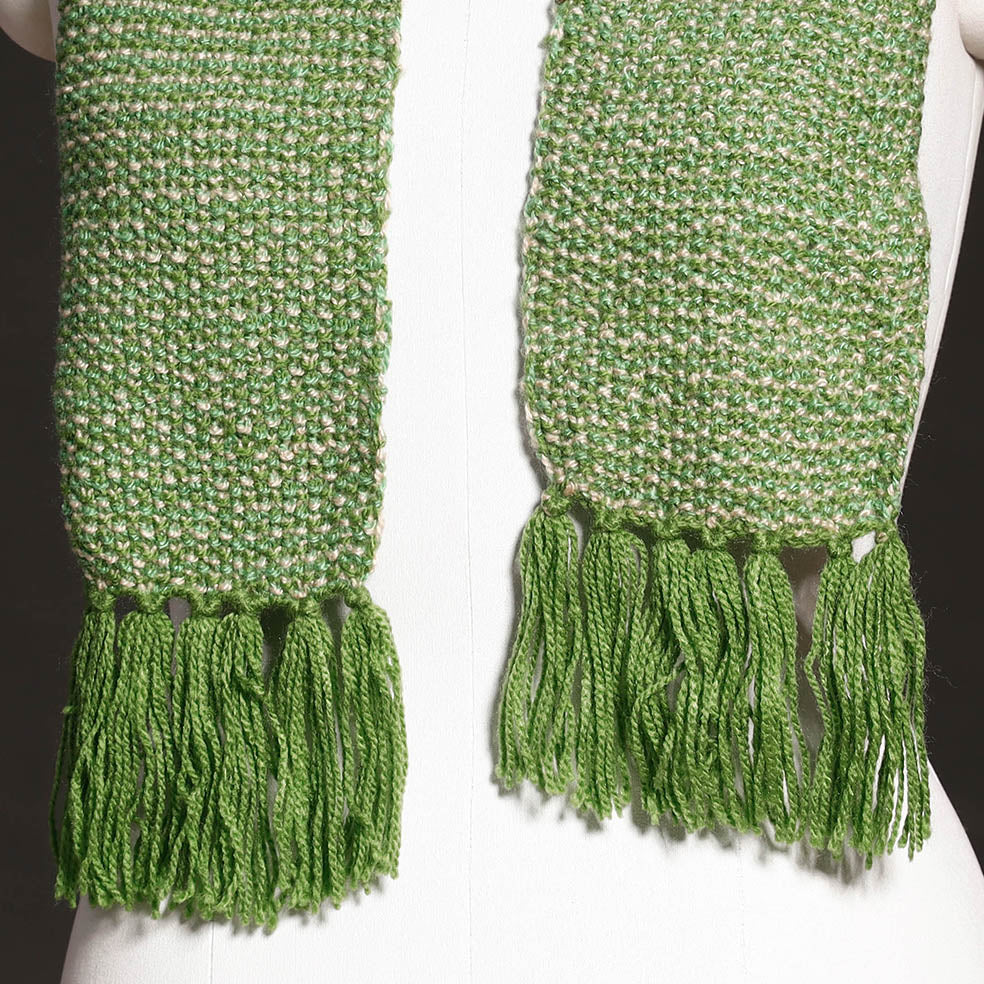 hand knitted woolen muffler
