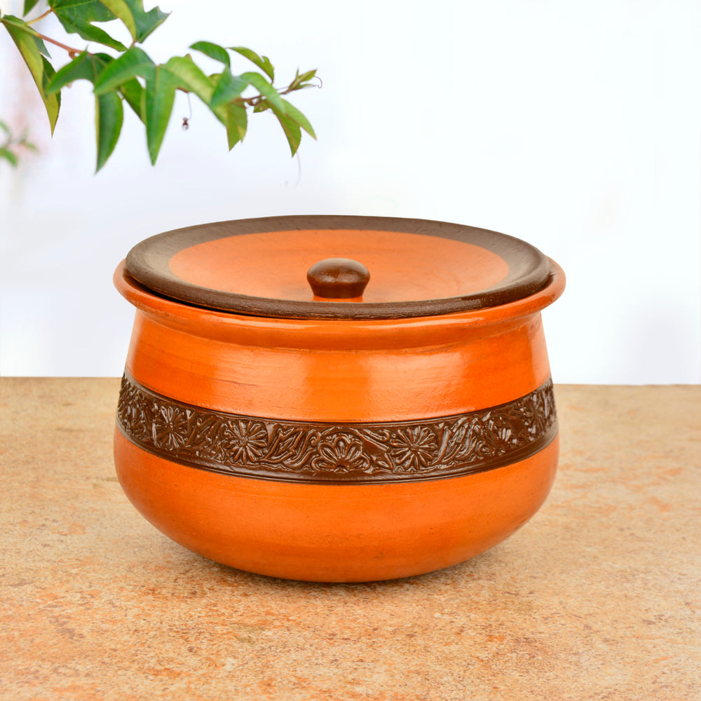 Handcrafted Ornately Designed Earthenware Handi with Lid (Brown, 1.5 Litre)