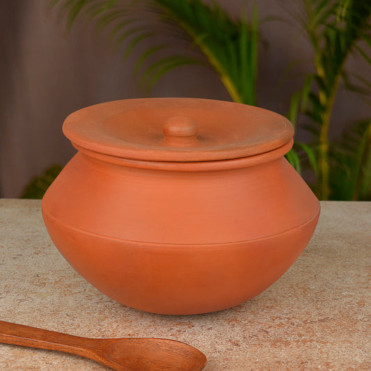 Handcrafted Earthenware Clay Handi / Pot with Lid for Cooking / Serving  ( Brown , 2 Litre)