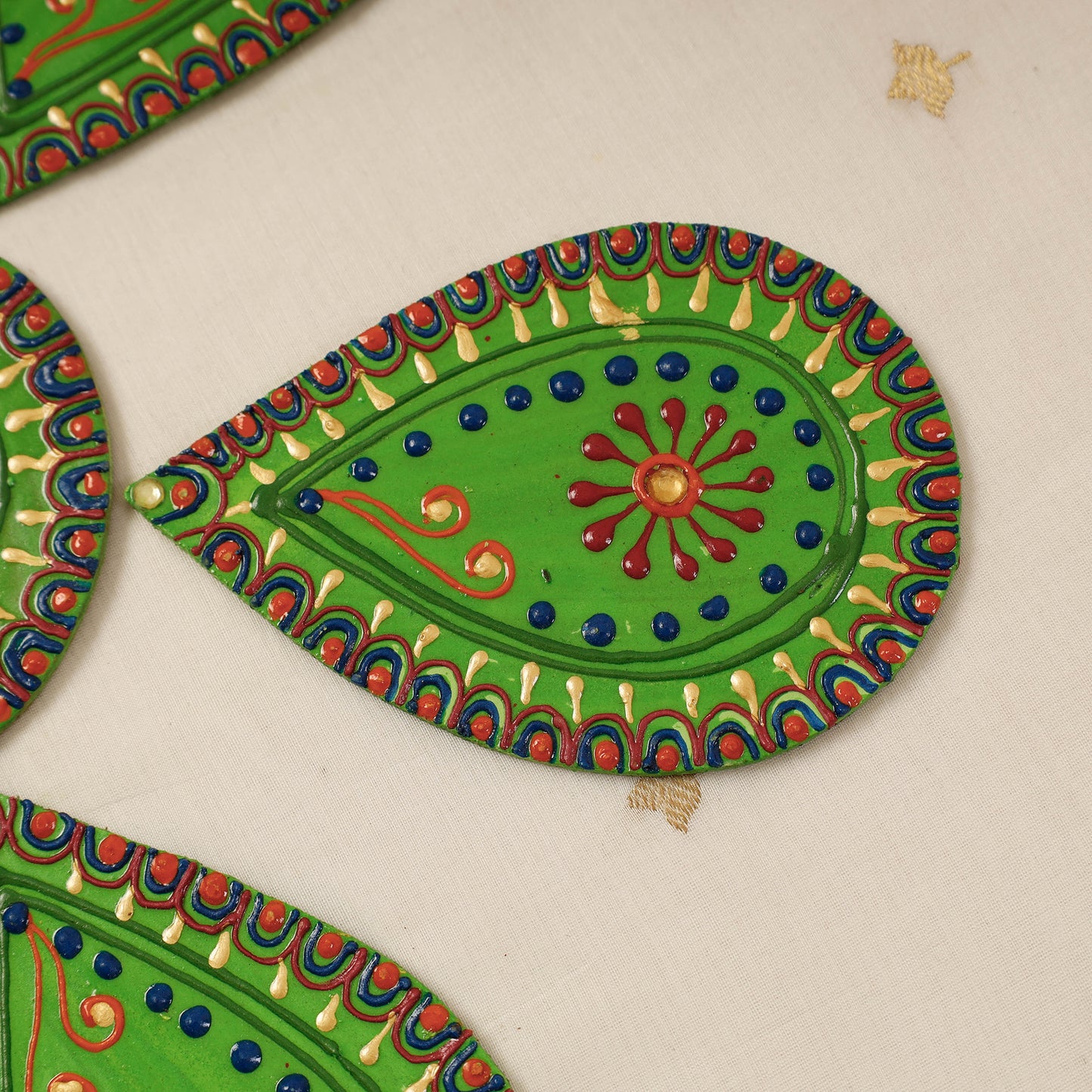 Flower - Traditional Hand Painted Beadwork Decor Rangoli