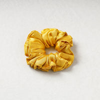 Rubber Band Scrunchie