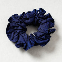 Rubber Band Scrunchie