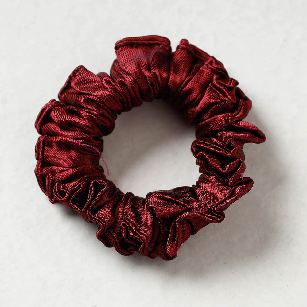 Rubber Band Scrunchie