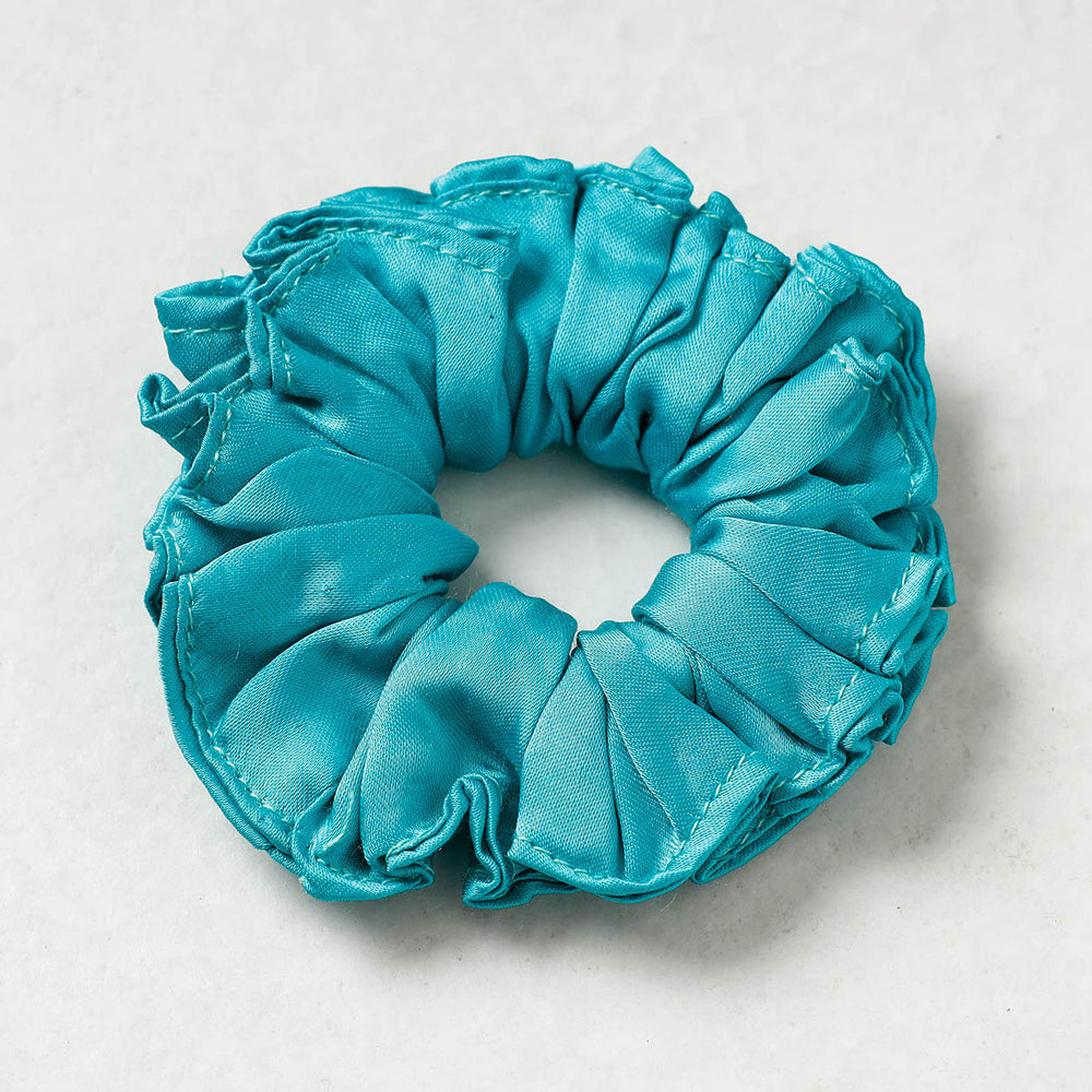 Rubber Band Scrunchie