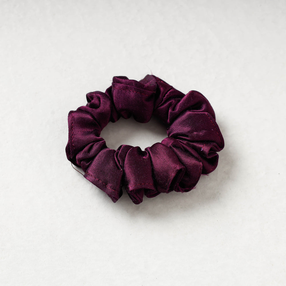 Rubber Band Scrunchie