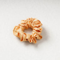 Rubber Band Scrunchie