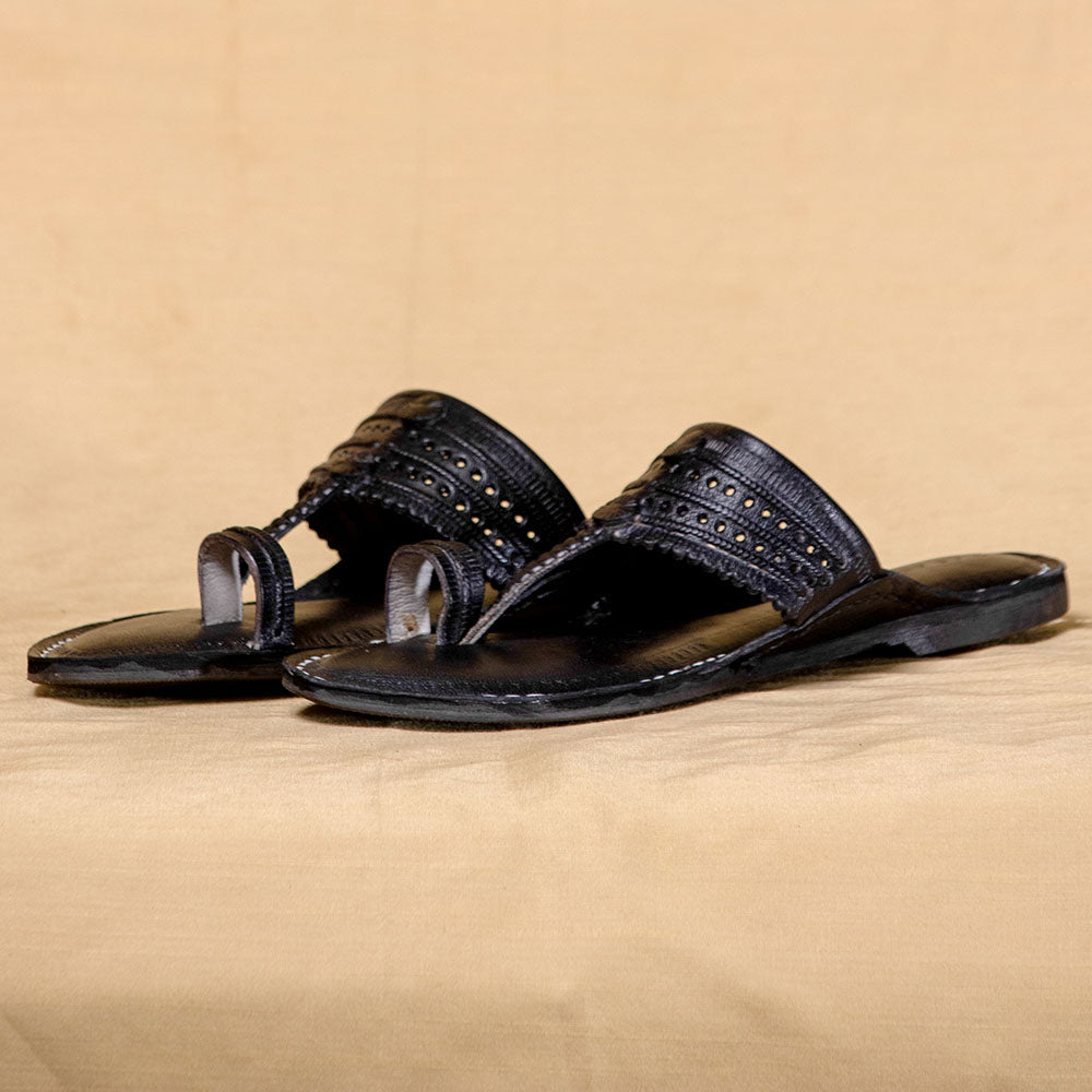 Black - Women Striding in Style: Classic Kolhapuri Leather Slippers