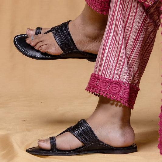 Black - Women Striding in Style: Classic Kolhapuri Leather Slippers