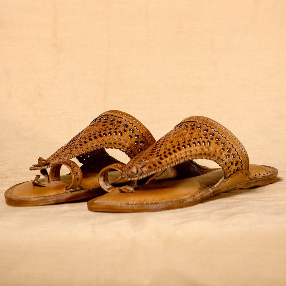 kolhapuri leather slippers