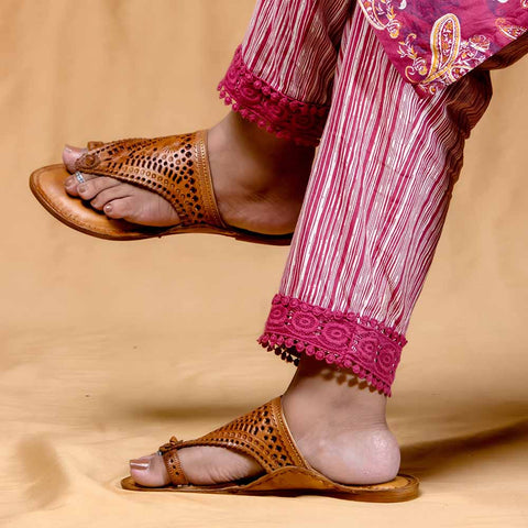 kolhapuri leather slippers