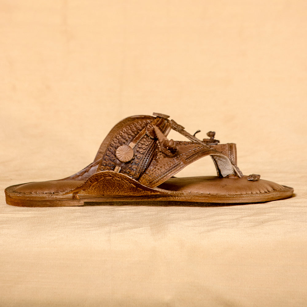 kolhapuri leather slippers