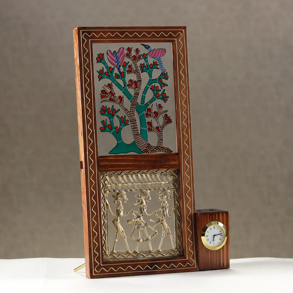 Agam - Table Artifact with Pen Stand and Clock