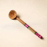 lacquered wooden spoon 