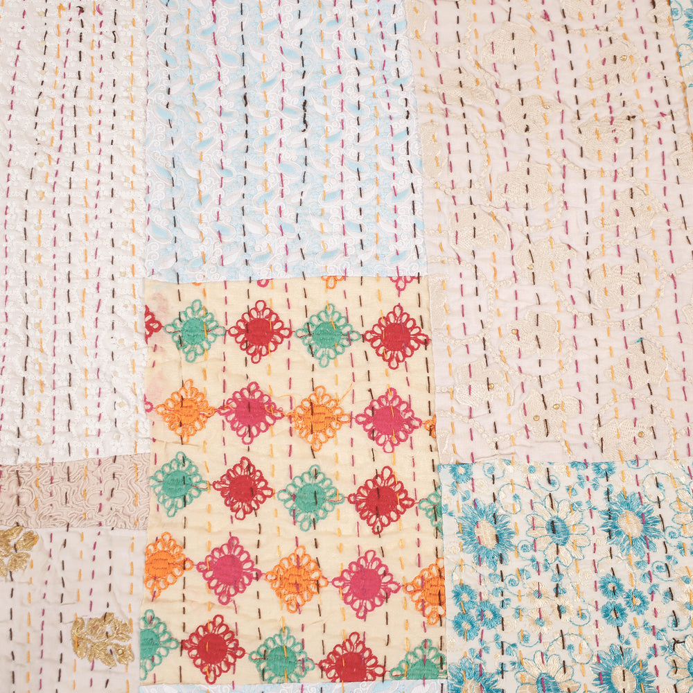 khambadiya quilt / blanket