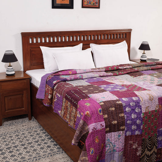 Khambadiya Tagai Patchwork Cotton Quilt / Gudri / Blanket (108 x 90 in)