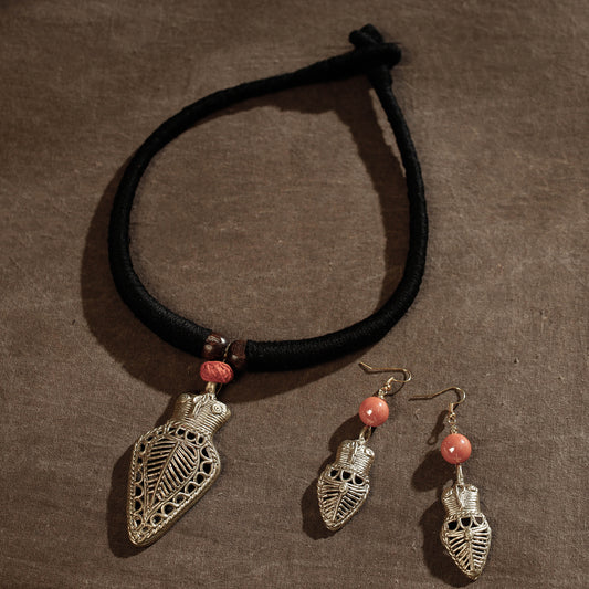 Dokra Brass Pendant Handcrafted Threadwork Choker Necklace Set