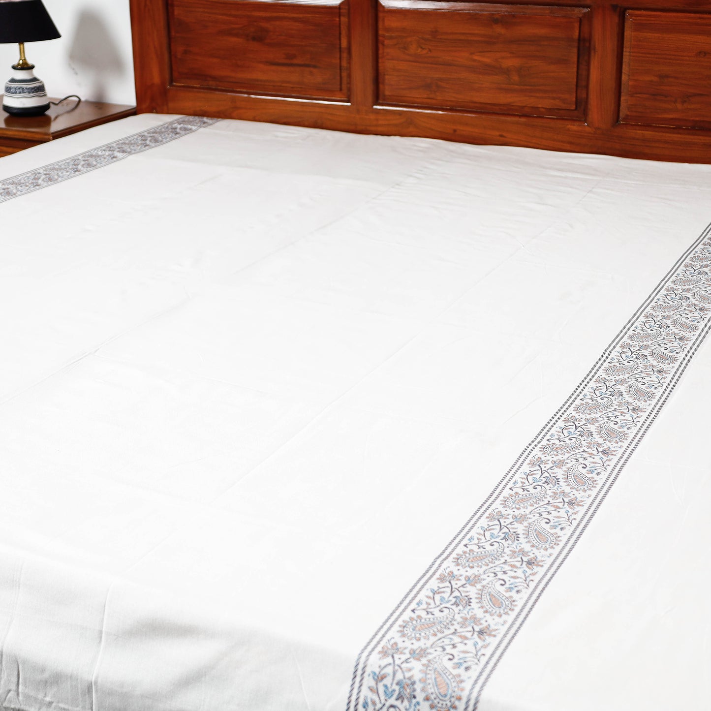 White - Himroo Handloom Mercerized Cotton Double Bed Cover (93 x 87 in)