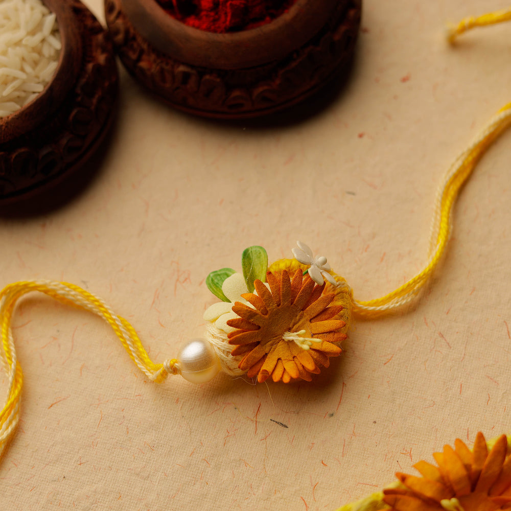 Handmade Paper Flowers & Thread Work Rakhi & Lumba Set 38