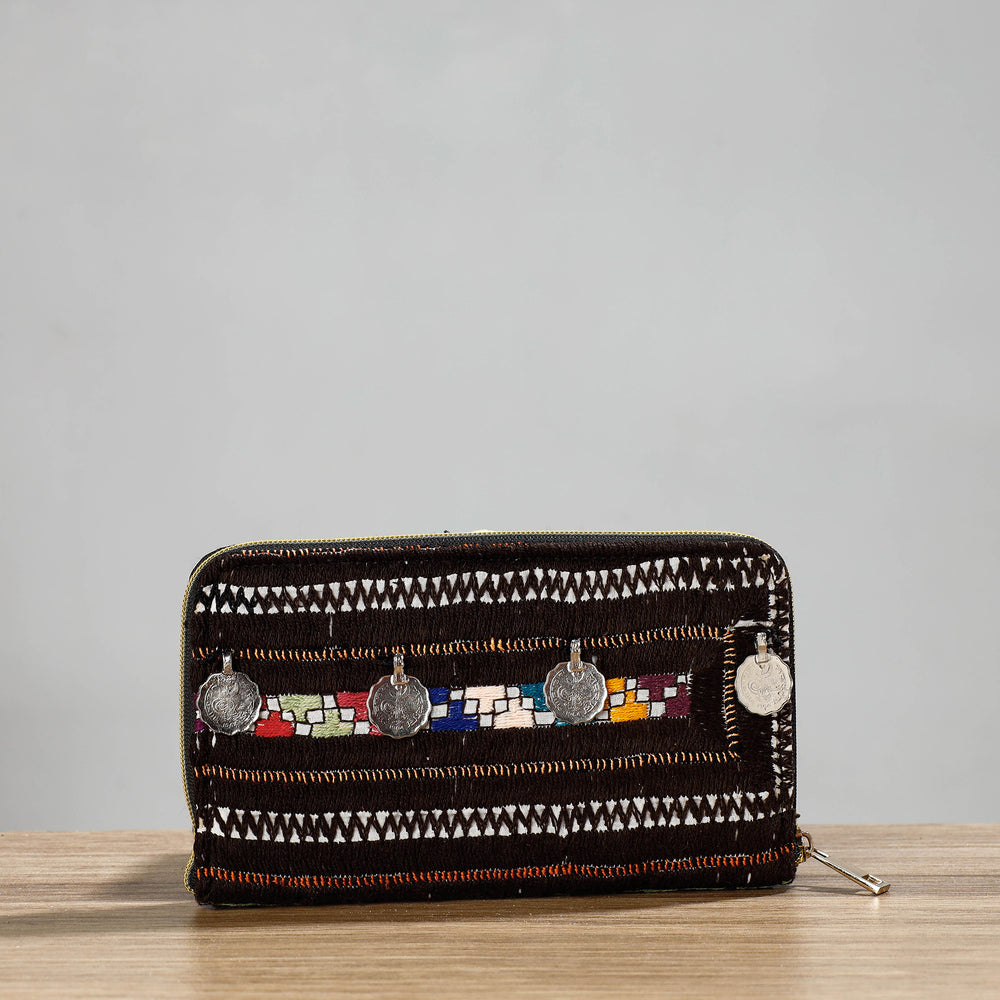 banjara embroidery wallet