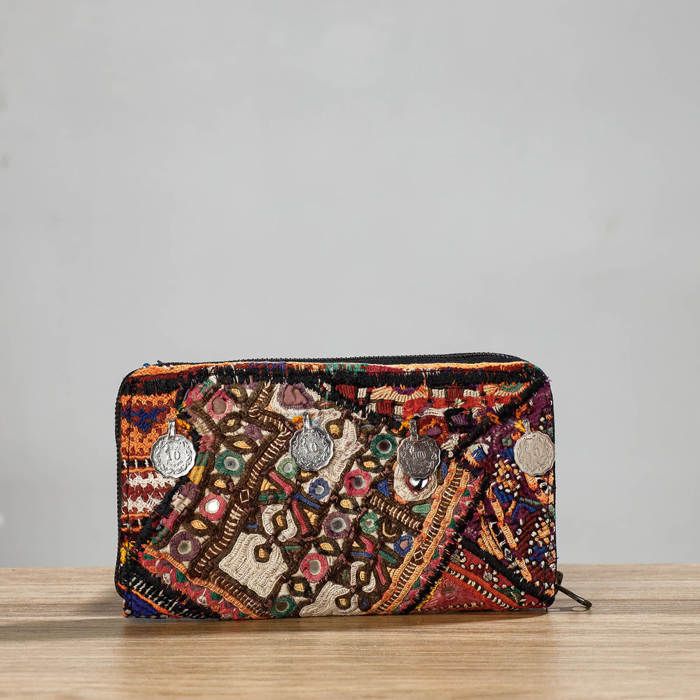 banjara embroidery wallet