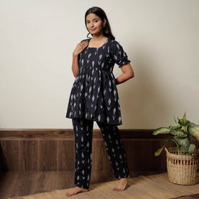 Buy Pochampally Ikat Cotton Top & Pyjama Night Suit Set 18 Online at iTokri.com
