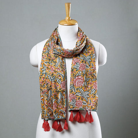 Buy Sanganeri Block Printed Cotton Stole with Tassels Online at iTokri.com
