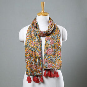 Buy Sanganeri Block Printed Cotton Stole with Tassels Online at iTokri.com