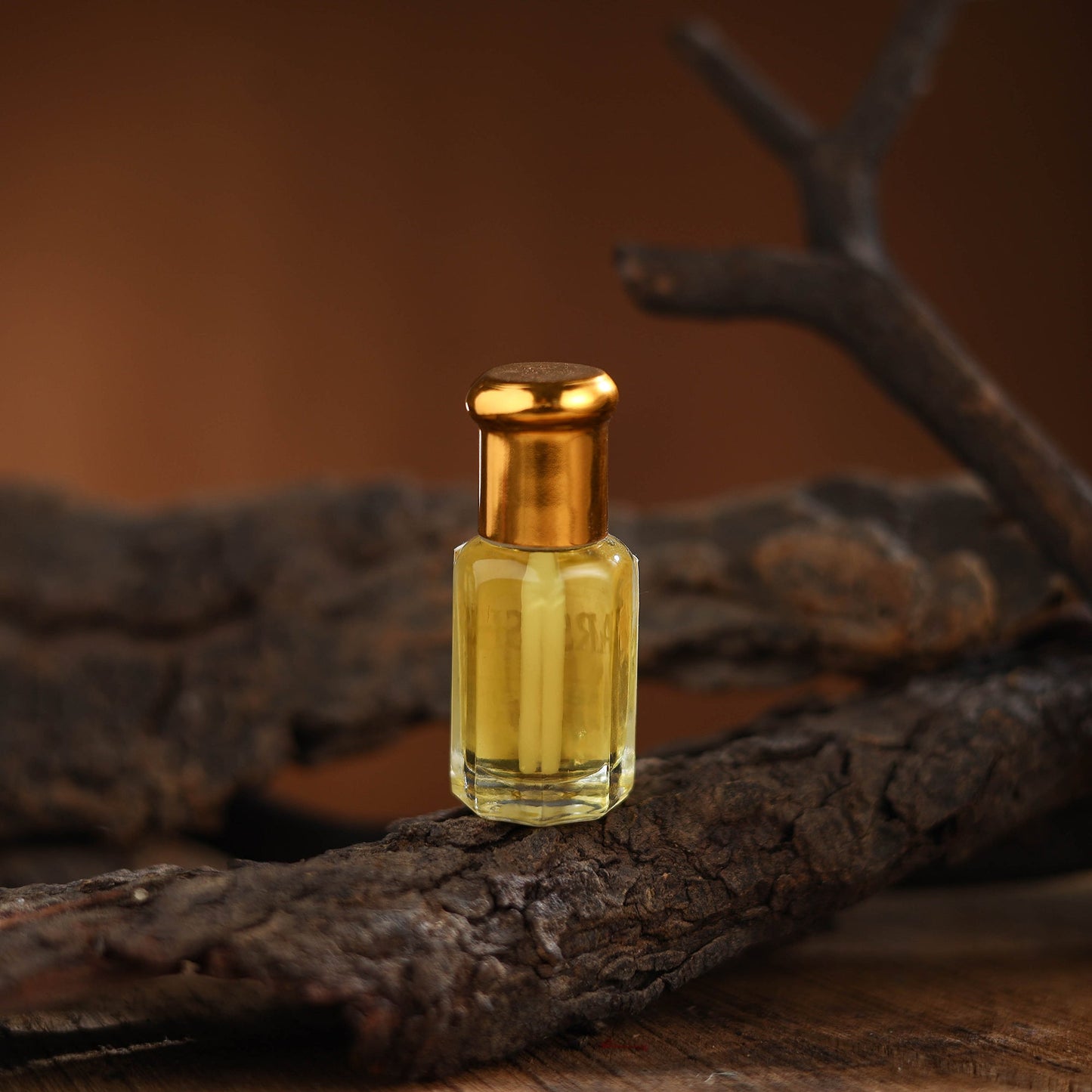 Akarshan - natural essential unisex perfume oil 5ml 105