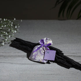 Amber - sri aurobindo ashram natural scented sachets 19