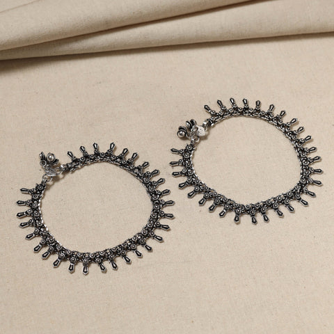 Buy Antique Finish Oxidised German Silver Payal (pair) Online at iTokri.com