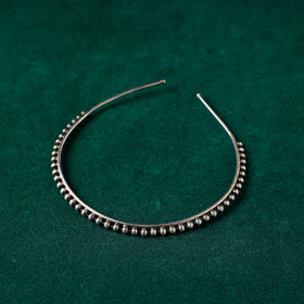  Antique Silver Finish Oxidised Brass Base Hair Band 