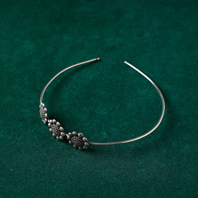  Antique Silver Finish Oxidised Brass Base Hair Band 