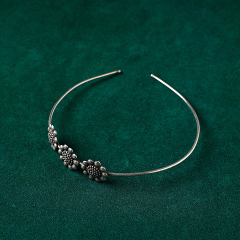  Antique Silver Finish Oxidised Brass Base Hair Band 