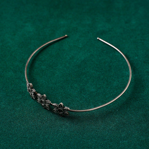  Antique Silver Finish Oxidised Brass Base Hair Band 