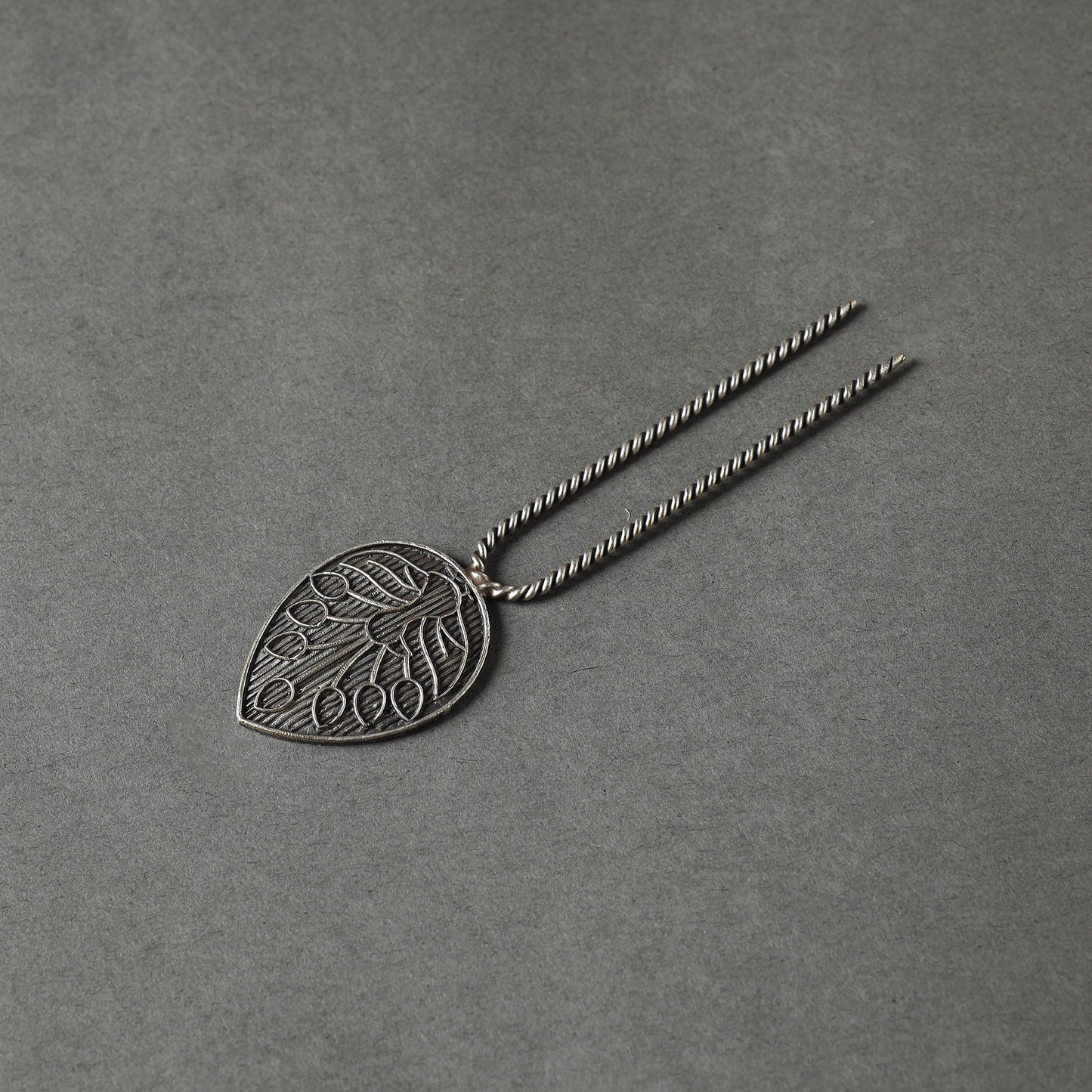 Buy Antique Silver Finish Oxidised Brass Base Juda Pin Online at iTokri.com