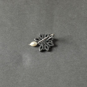 Antique Silver Finish Oxidised Brass Base Stone Work Juda Pin