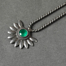  Antique Silver Finish Oxidised Brass Base Stone Work Juda Pin 