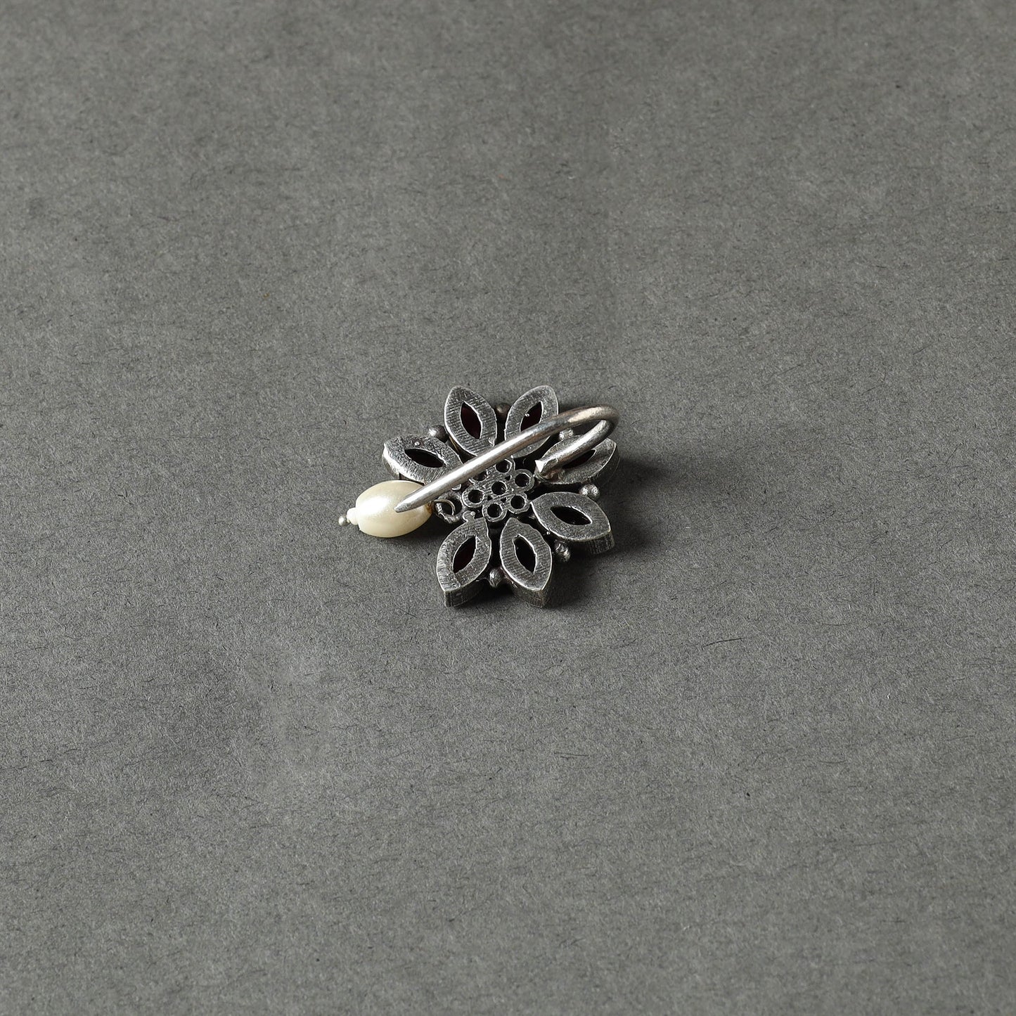  Antique Silver Finish Oxidised Brass Base Stone Work Juda Pin 