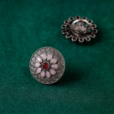 Buy Antique Silver Finish Oxidised Brass Base Stone Work Ring (Adjustable) Online at iTokri.com