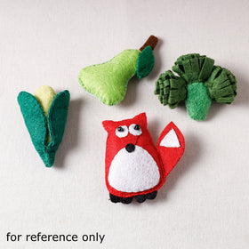  Handmade Felt & Beadwork Magnet 