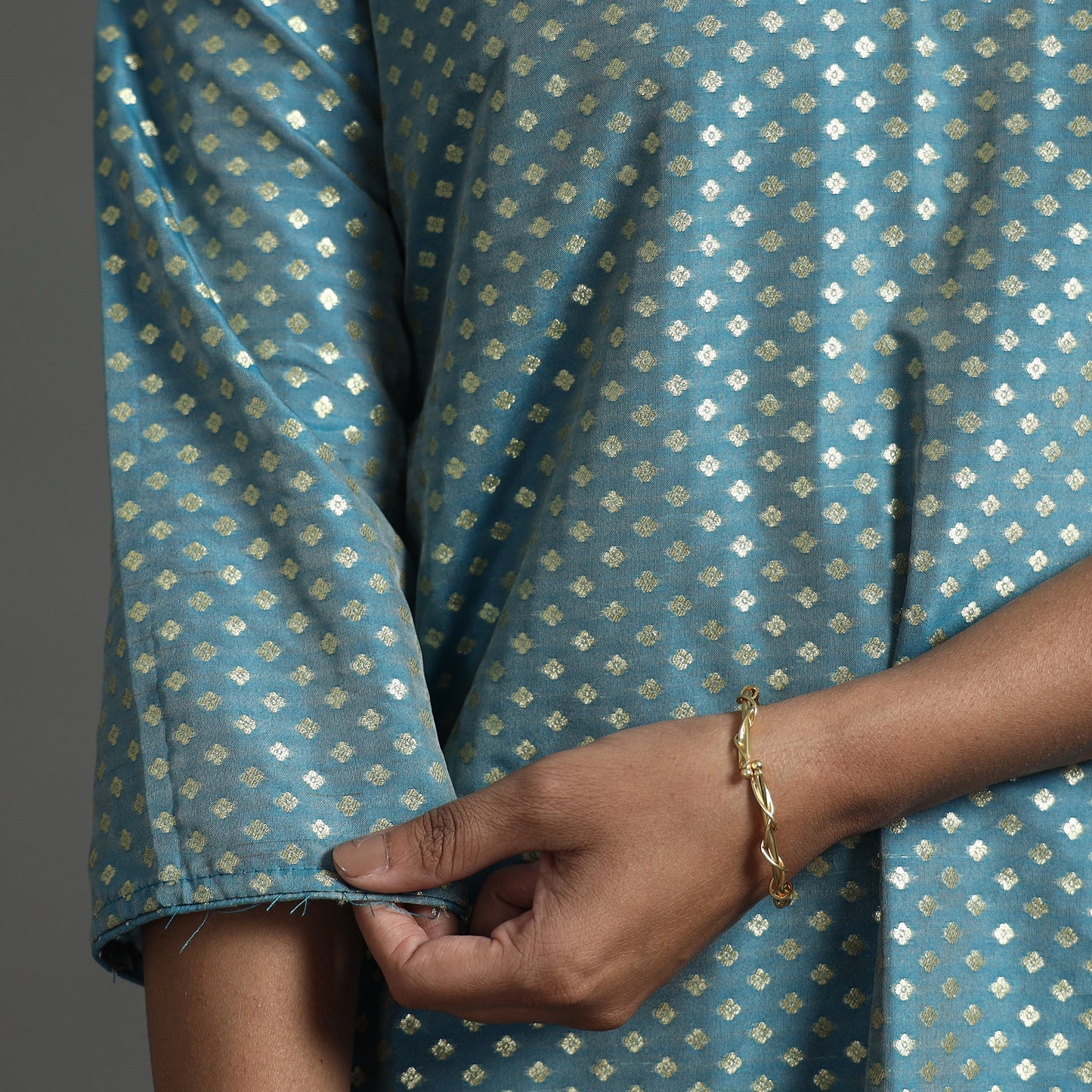 Buy Elegant Banarasi Brocade Silk Kurta with Pant Set Online at iTokri.com