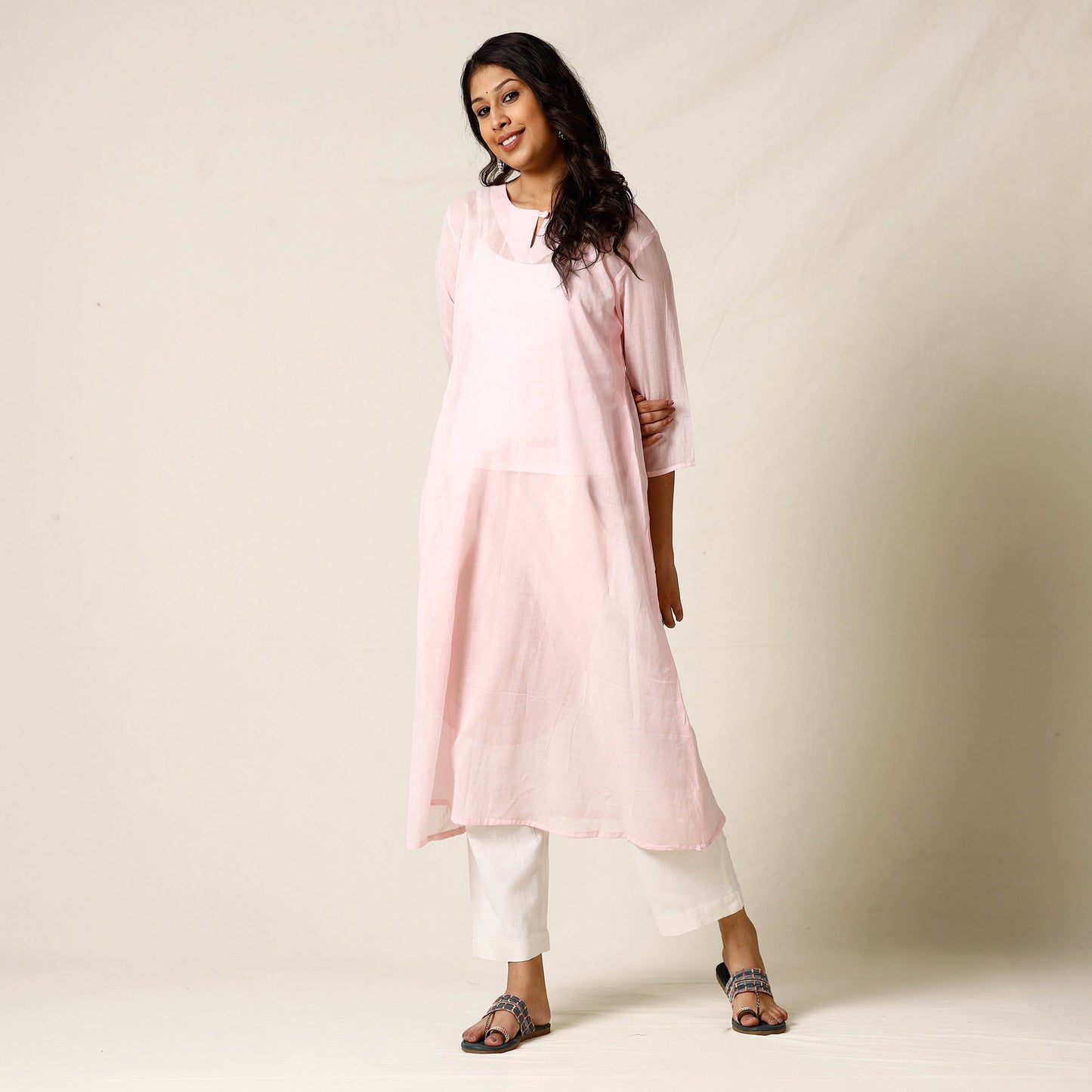  Mulmalai Cotton Plain Dyed Straight Long Kurta 28 