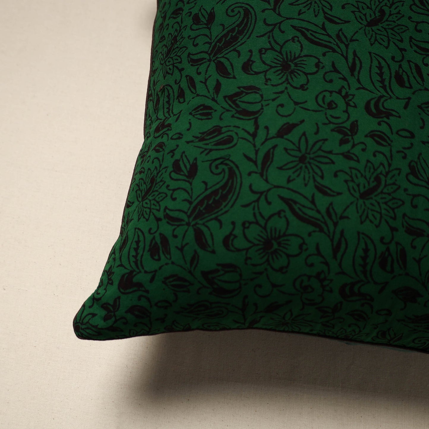 Bagh cotton cushion cover 91 - handcrafted