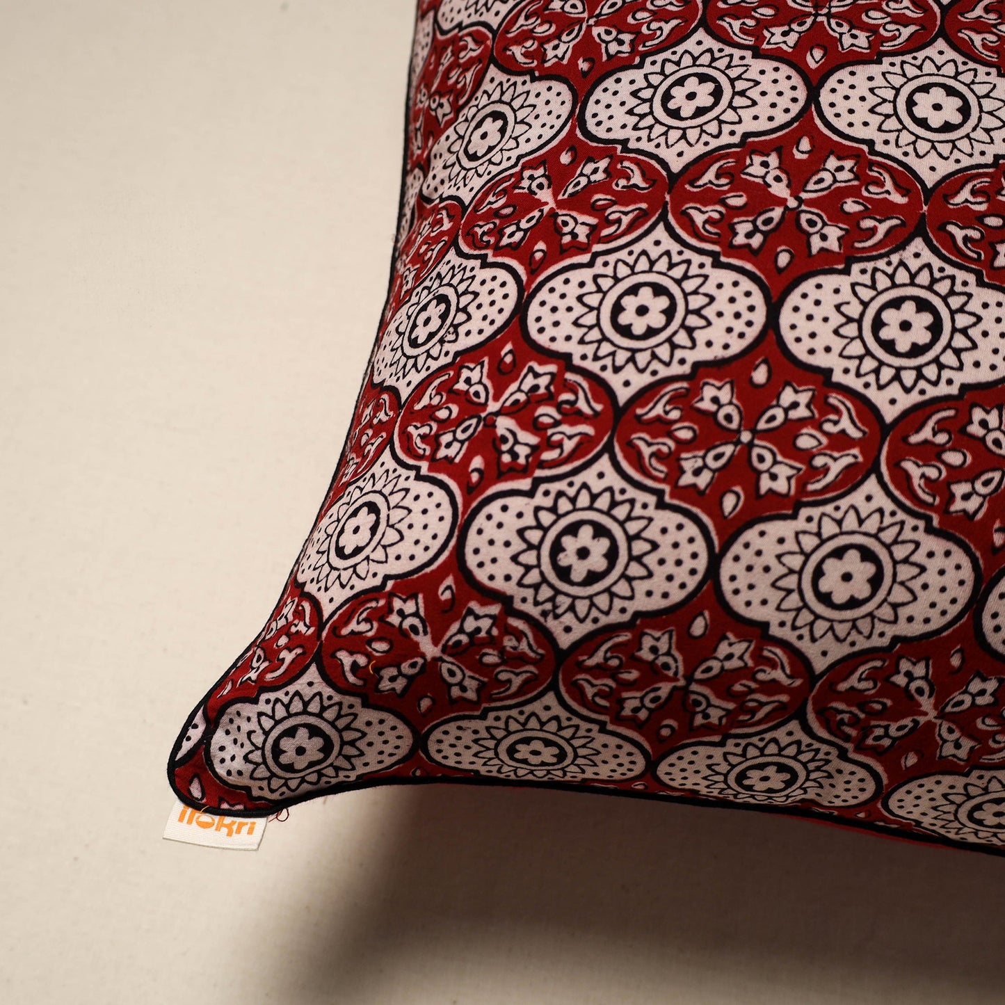Bagh cotton cushion cover 96 - handcrafted